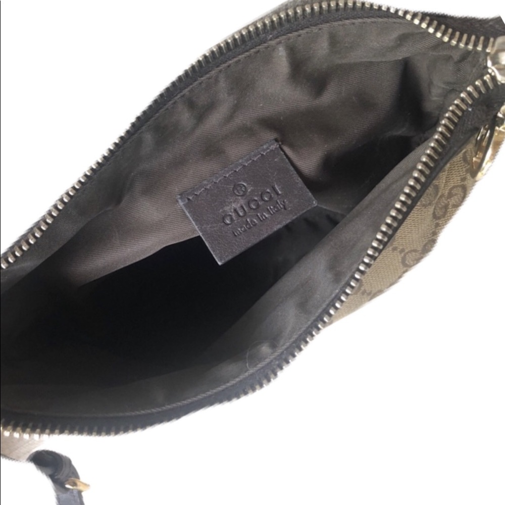 Gucci Authentic GG Canvas Crossbody Bag W/ Box - Picture 3 of 8
